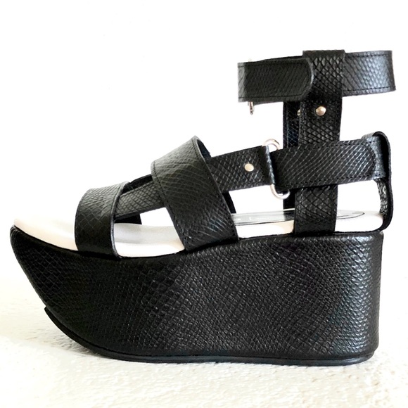 Feminine and Masculine Shoes - FEMININE AND MASCULINE 1954X PLATFORM WEDGE Grunge